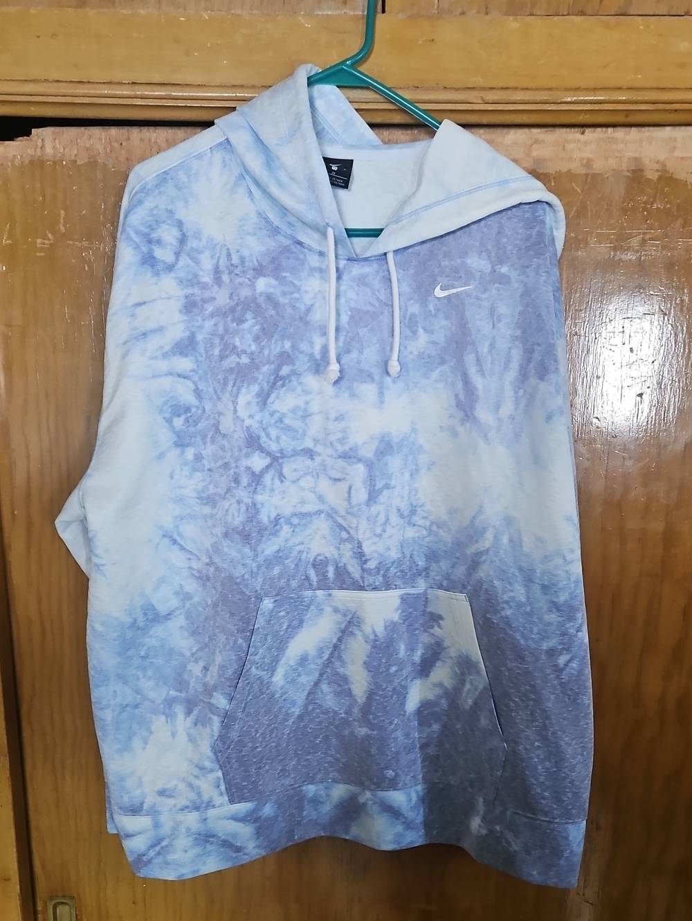 Nike Women’s Light Blue Tie-Dye Hoodie Sweatshirt